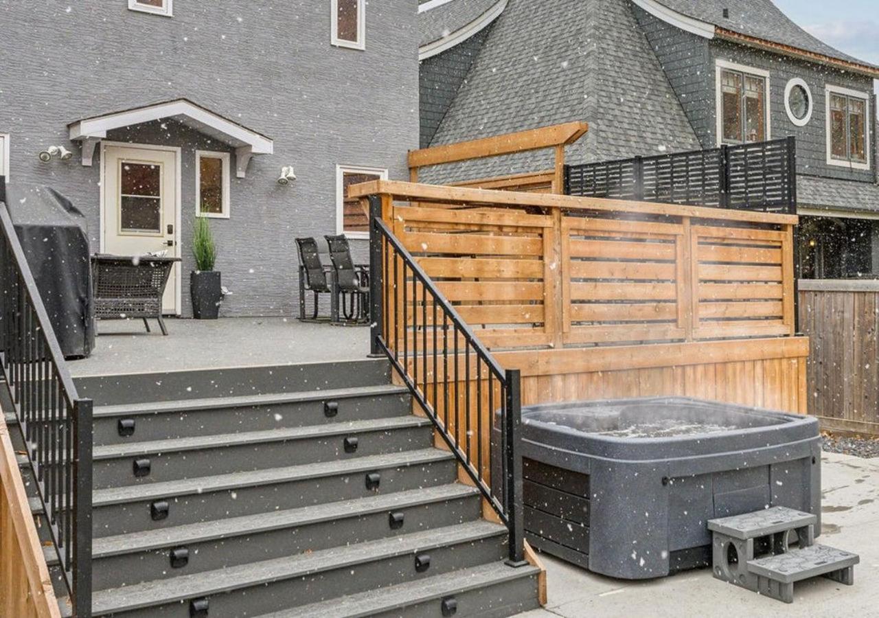 Villa The Park House Retreat With Hot Tub YYC Exterior foto